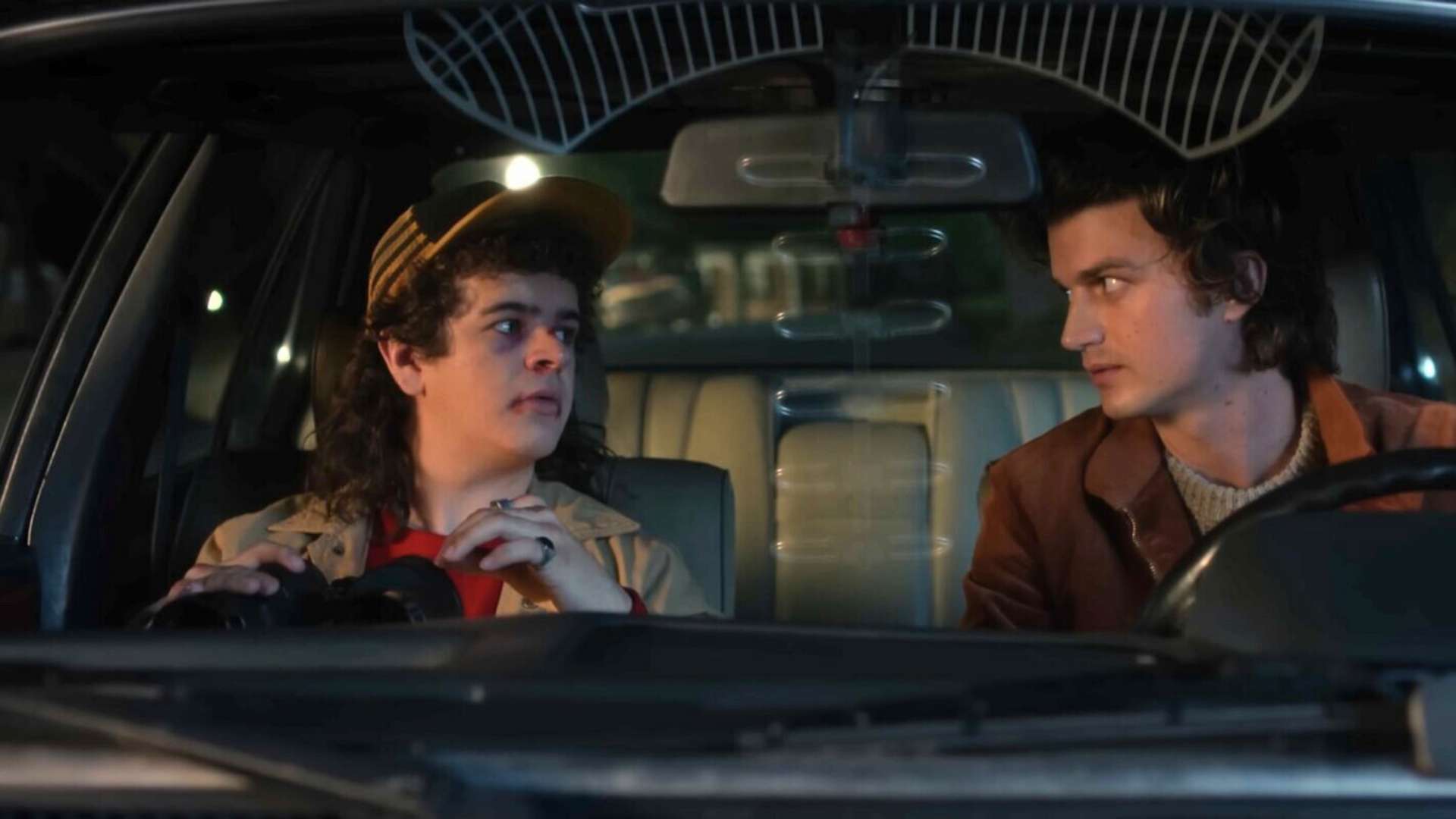 Netflix Revives 'Mystery Science Theater 3000' to Roast Stranger Things’ Opening Scene - Stranger Things Opening Scene Review