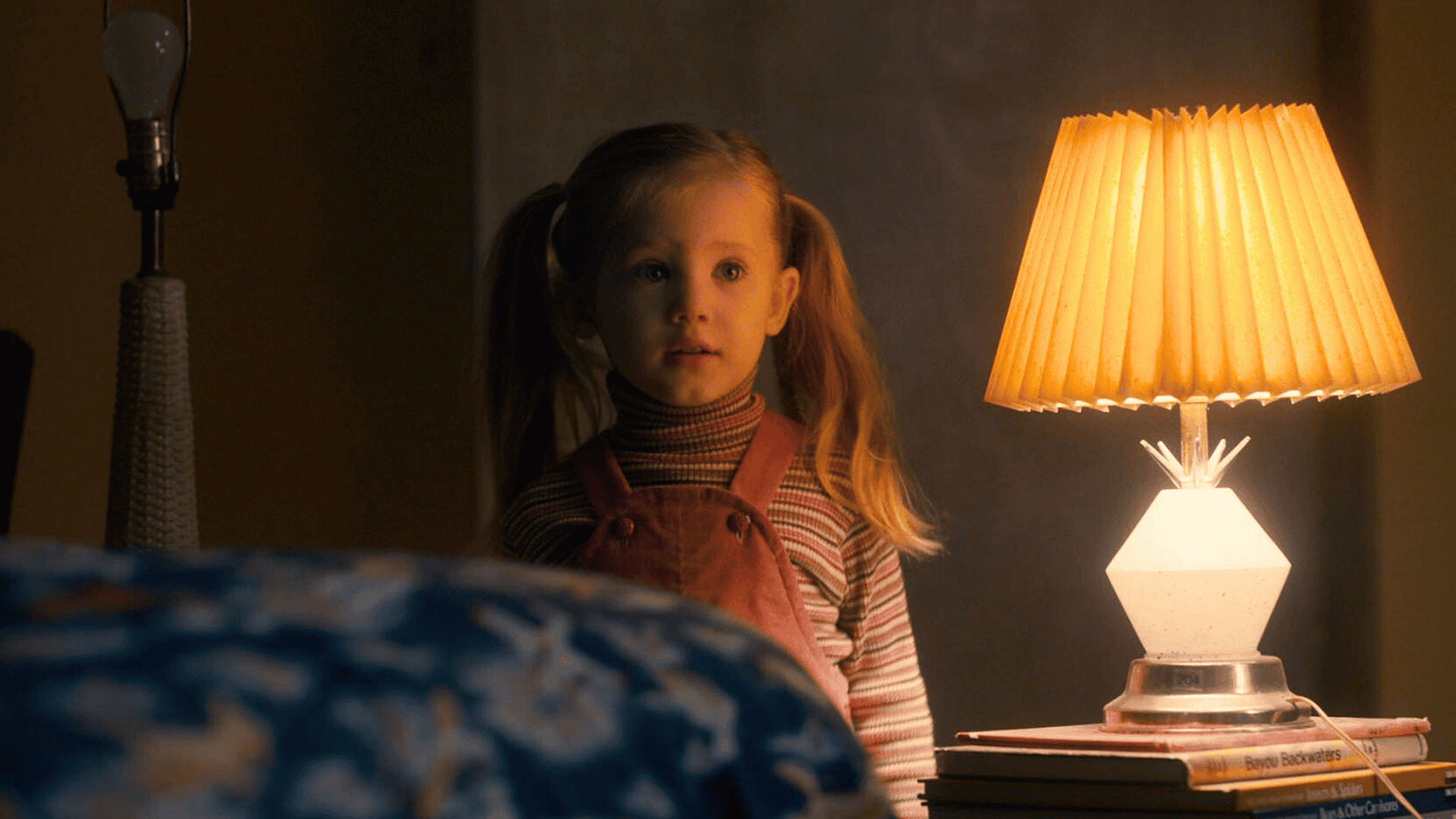 The Twins Who Play Stranger Thing's Holly Also Play Judith In The Walking Dead - Stranger Things Holly Tinsley Price Anniston Price 